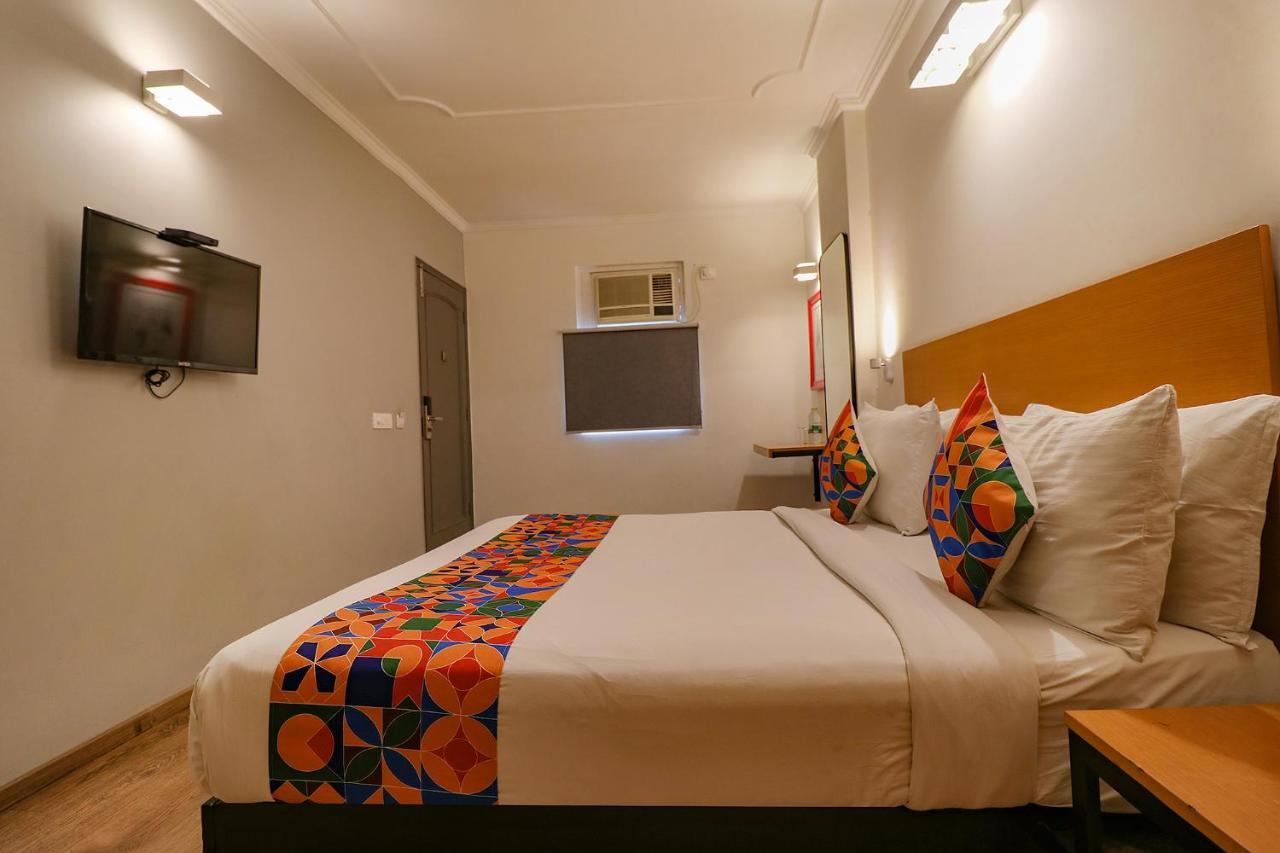 Fabhotel Lord Inn Nuova Delhi Esterno foto