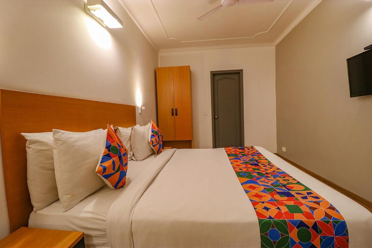 Fabhotel Lord Inn Nuova Delhi Esterno foto