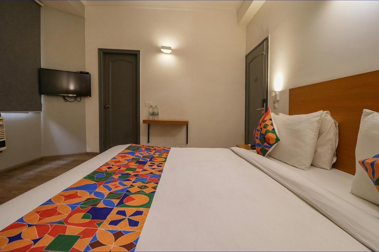 Fabhotel Lord Inn Nuova Delhi Esterno foto
